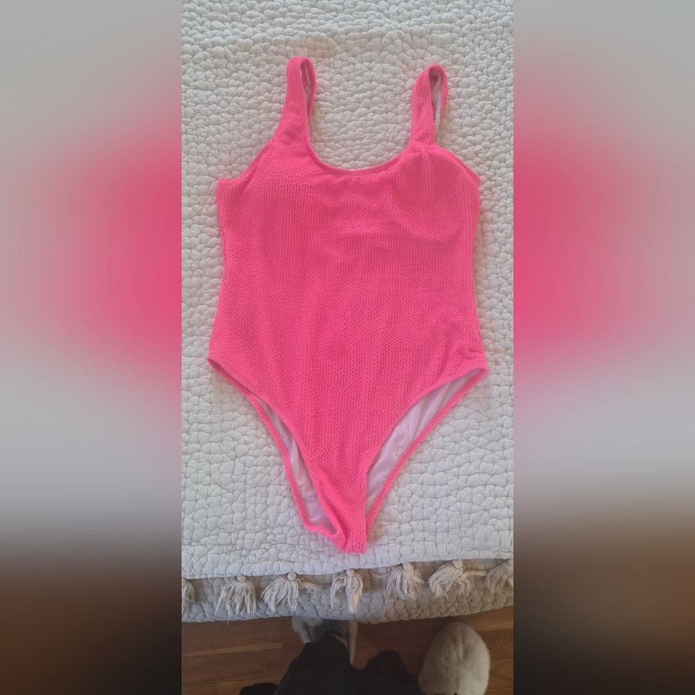 Women's Pink Textured One-Piece Swimsuit